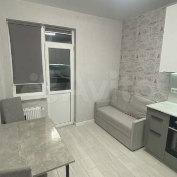 Сдается 1-комнатная квартира, 35 м²