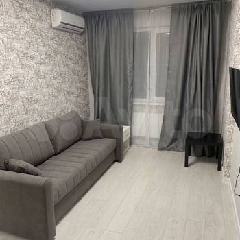 Сдается 1-комнатная квартира, 35 м²