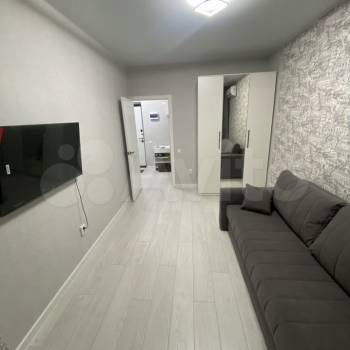 Сдается 1-комнатная квартира, 35 м²
