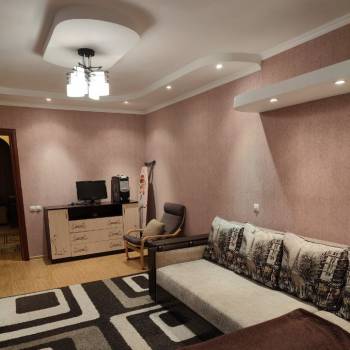 Сдается 1-комнатная квартира, 45 м²