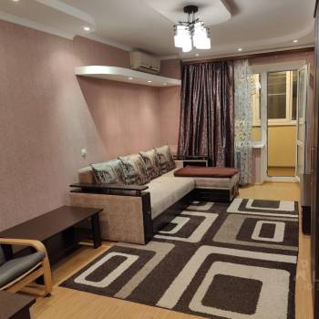 Сдается 1-комнатная квартира, 45 м²