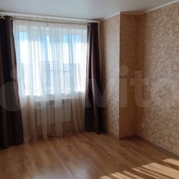 Продается 1-комнатная квартира, 43 м²