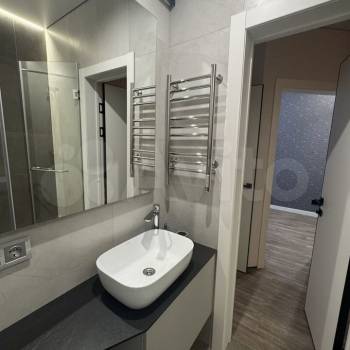 Продается 1-комнатная квартира, 35 м²