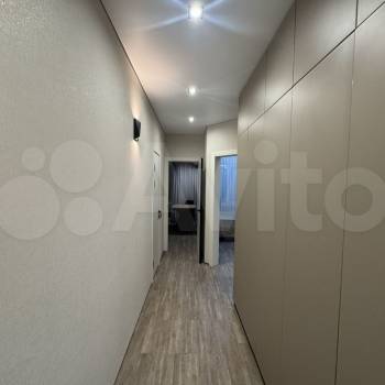Продается 1-комнатная квартира, 35 м²