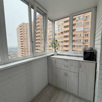 Продается 2-х комнатная квартира, 77 м²