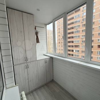 Продается 2-х комнатная квартира, 77 м²