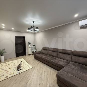 Продается 2-х комнатная квартира, 77 м²