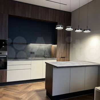 Продается 1-комнатная квартира, 50 м²