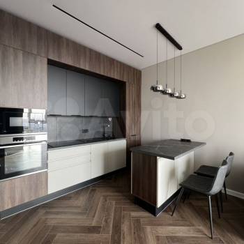 Продается 1-комнатная квартира, 50 м²