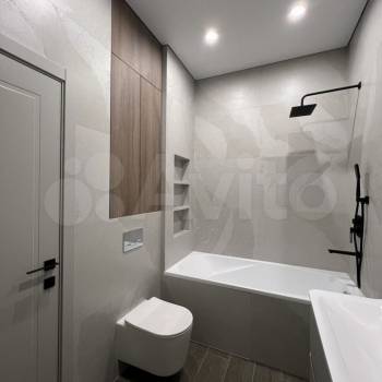 Продается 1-комнатная квартира, 50 м²