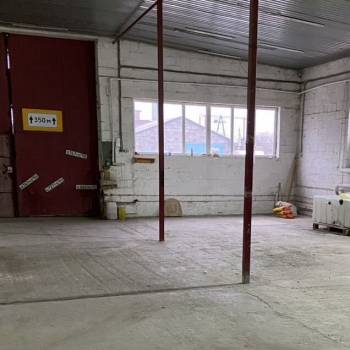 Сдается Нежилое помещение, 350 м²