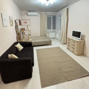 Сдается 1-комнатная квартира, 44 м²