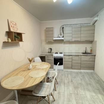 Сдается 1-комнатная квартира, 44 м²