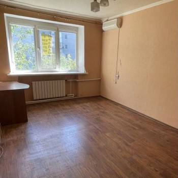 Продается 1-комнатная квартира, 30 м²