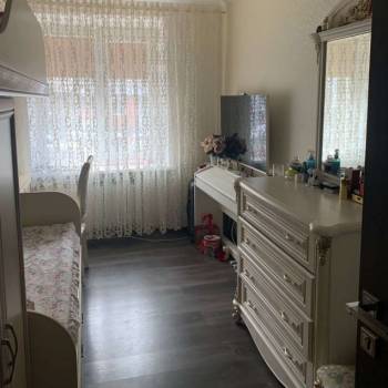 Продается 3-х комнатная квартира, 51,7 м²