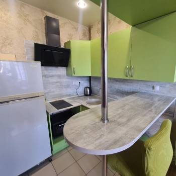 Продается 1-комнатная квартира, 28 м²