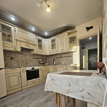 Сдается 1-комнатная квартира, 37 м²