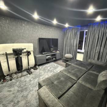 Продается 1-комнатная квартира, 37,4 м²