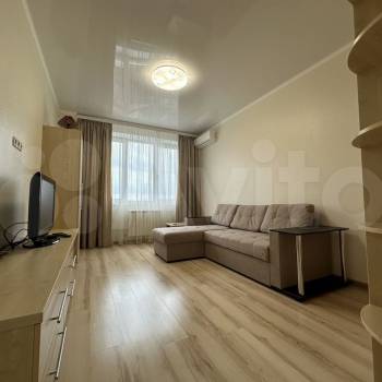 Сдается 1-комнатная квартира, 44 м²