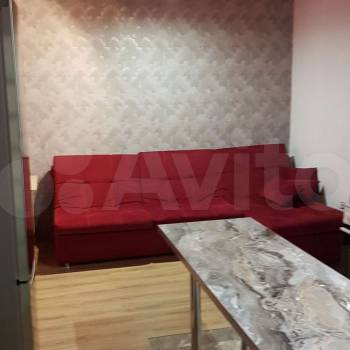 Продается 1-комнатная квартира, 43 м²