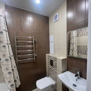 Сдается 1-комнатная квартира, 40 м²