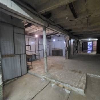 Сдается Нежилое помещение, 193 м²