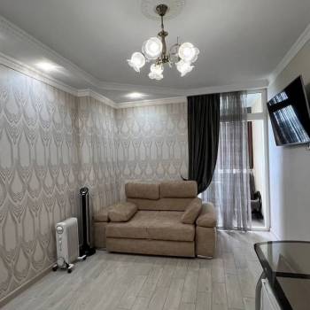 Сдается 1-комнатная квартира, 38 м²