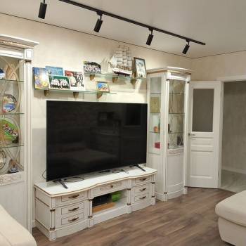 Продается Многокомнатная квартира, 100 м²