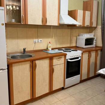 Сдается 1-комнатная квартира, 37 м²