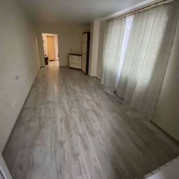 Продается 1-комнатная квартира, 43 м²