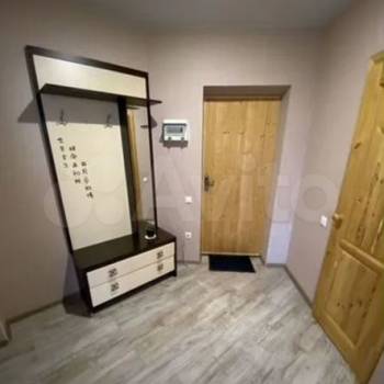 Продается 1-комнатная квартира, 43 м²