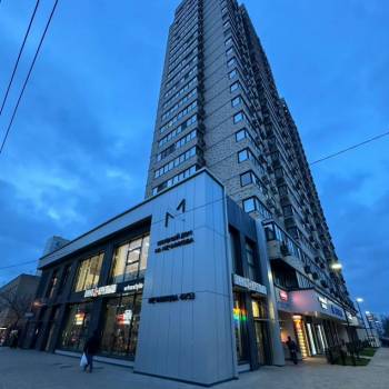 Продается 1-комнатная квартира, 40 м²