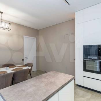 Продается Дом, 180 м²