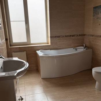 Продается Дом, 478 м²