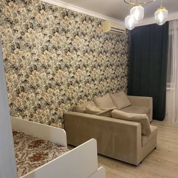 Сдается 1-комнатная квартира, 38 м²