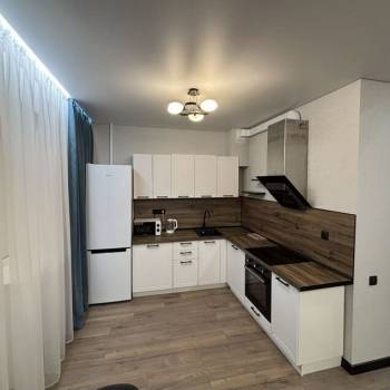 Сдается 1-комнатная квартира, 40 м²