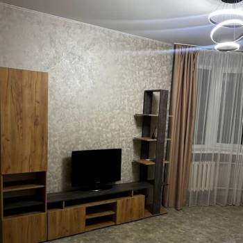 Сдается 2-х комнатная квартира, 60 м²