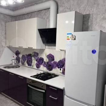 Сдается 2-х комнатная квартира, 60 м²