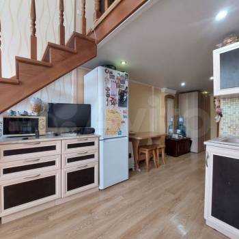 Продается 1-комнатная квартира, 38 м²