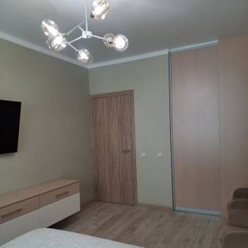 Сдается 1-комнатная квартира, 37 м²
