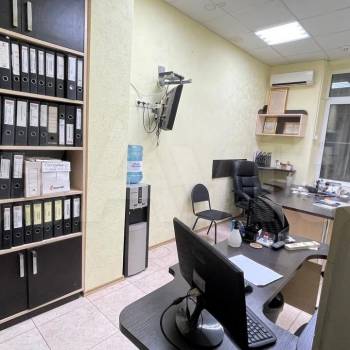 Сдается Нежилое помещение, 57 м²