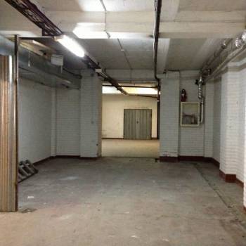 Сдается Нежилое помещение, 350 м²