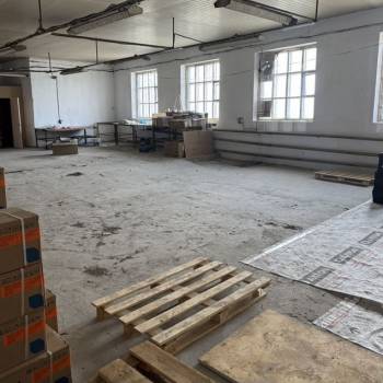 Сдается Нежилое помещение, 250 м²