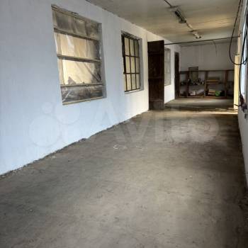 Сдается Нежилое помещение, 250 м²