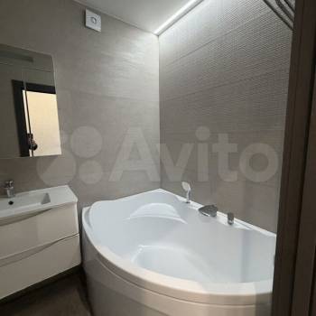 Сдается 2-х комнатная квартира, 50 м²