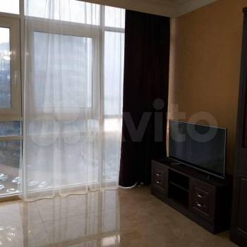 Продается 1-комнатная квартира, 68 м²