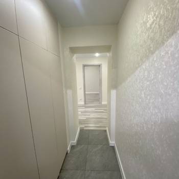 Продается 2-х комнатная квартира, 56 м²