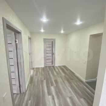 Продается 2-х комнатная квартира, 56 м²