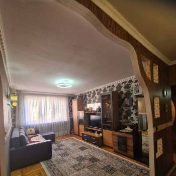 Сдается Многокомнатная квартира, 65 м²
