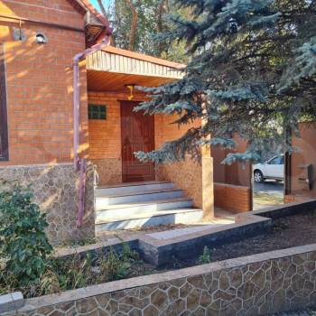 Сдается Дом, 240 м²